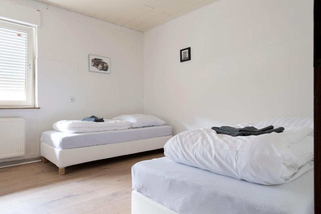 Workers Home- Central - 8 Single Box Spring Beds - Near Enschede Gronau  Extérieur photo